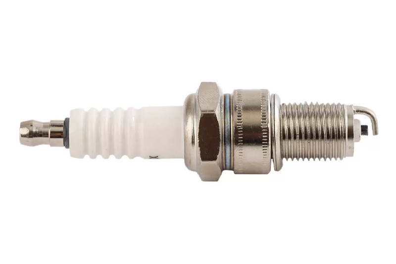 2240153J05 Nissan Spark plug