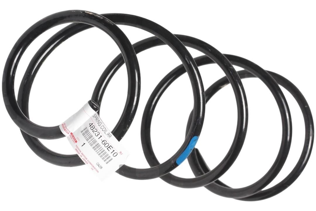 4823160E10 Toyota Rear coil spring