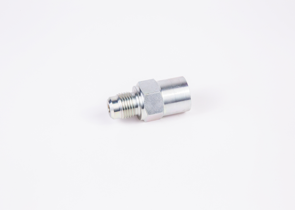 Injector rail Volvo: 2417413085 Bosch Reducing valve