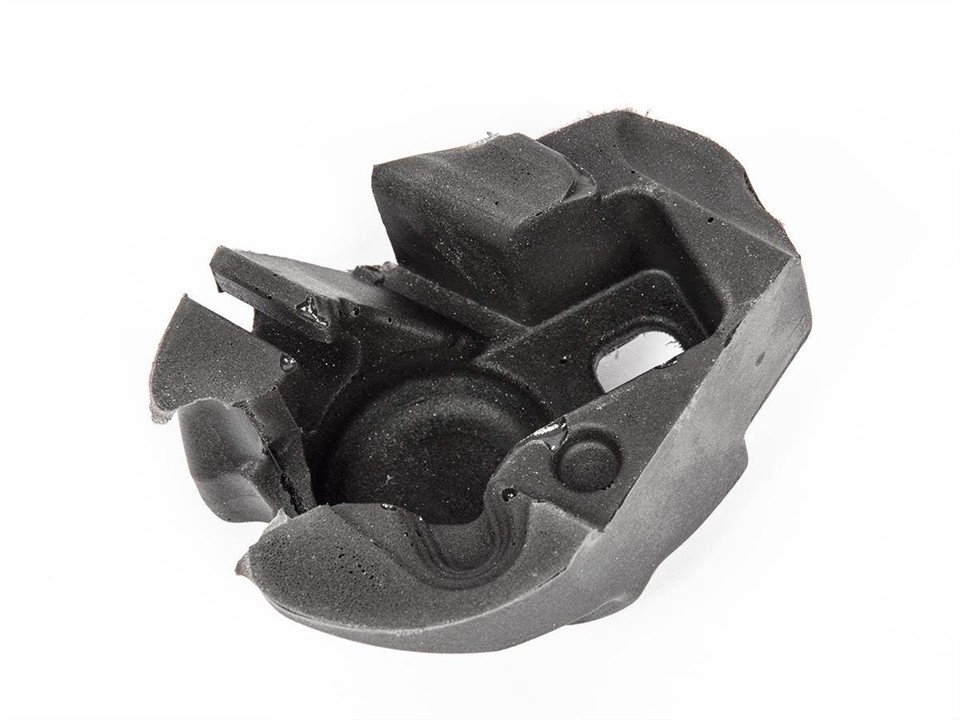 Fuel pump cover Ford 1 930 081