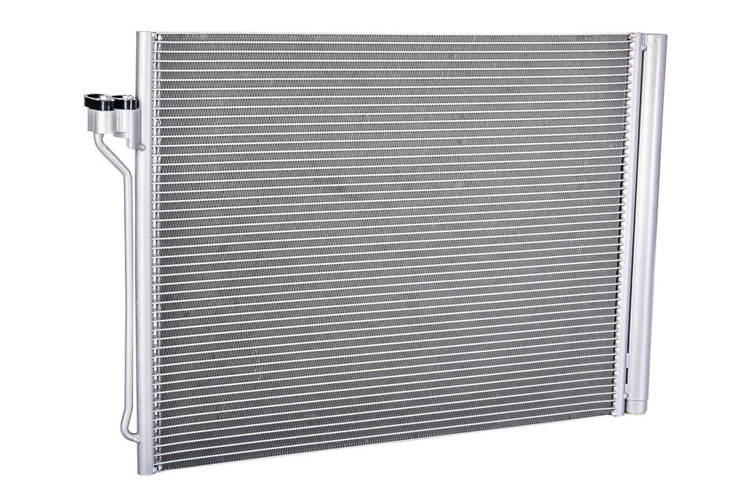 814541 Valeo AC Condenser