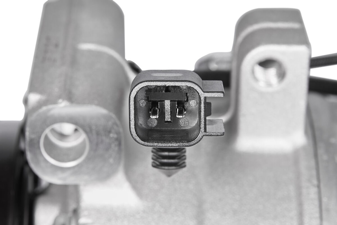 Buy Valeo 814858 at a low price in United Arab Emirates!