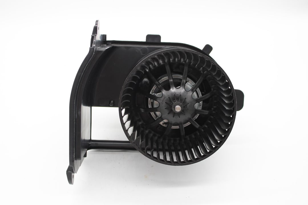 Interior blower Renault Clio: 884641 Valeo Fan assy - heater motor