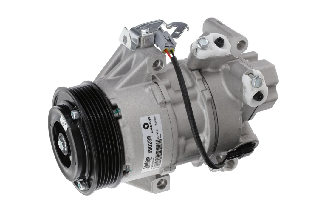 Car AC Toyota Urban Cruiser (P1): 690238 Valeo Compressor, air conditioning