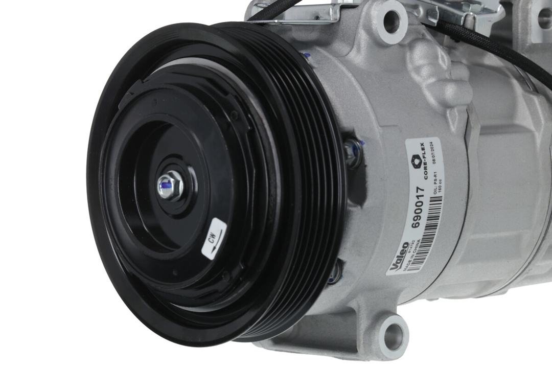 Valeo Compressor, air conditioning – price 995 PLN