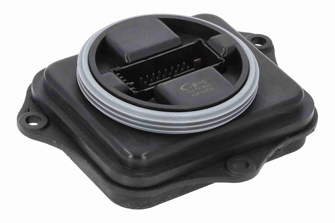 Control units Volkswagen Passat: V10730523 Vemo Control unit
