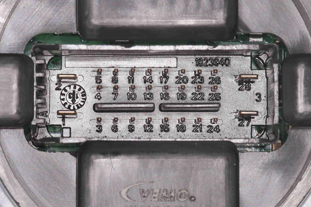 Control unit Vemo V10-73-0523