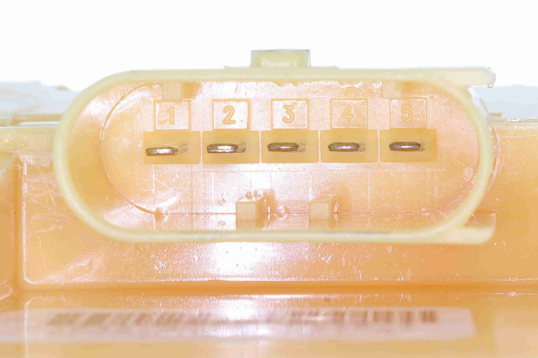 Buy Vemo V30-09-0141 at a low price in United Arab Emirates!
