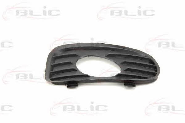 Front bumper grill Blic 5703-05-5077921LP