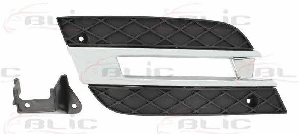Front bumper grill Blic 6502-07-3538916P