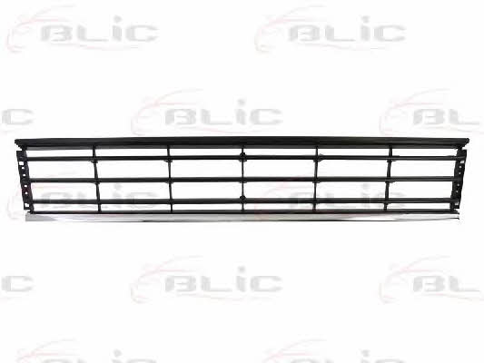 Bumper mesh Volkswagen Passat: 6502079547910P Blic Front bumper grill