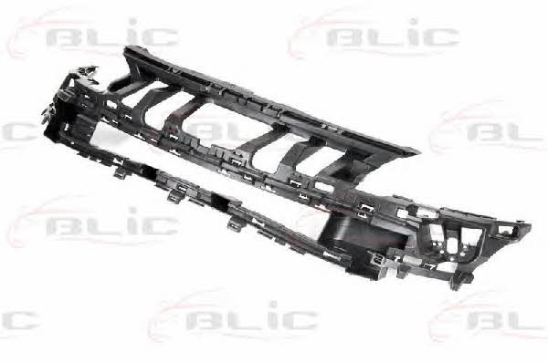 Front bumper reinforcement Blic 5502-00-5562940P