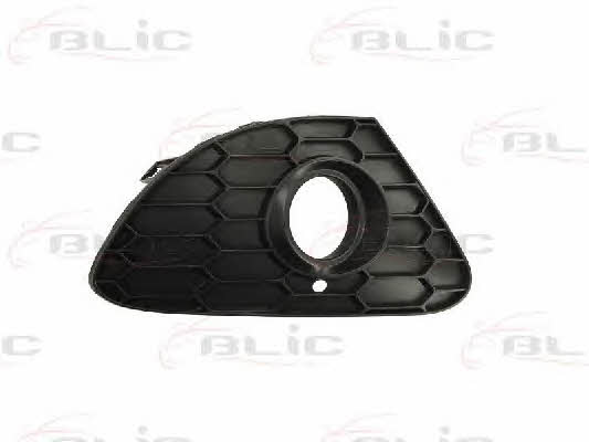 Front bumper grille (plug) right Blic 6502-07-0105922P