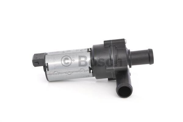 Additional coolant pump Bosch 0 392 020 024