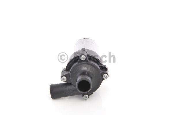 Additional coolant pump Bosch 0 392 020 026