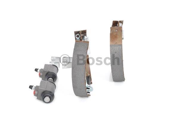 Bosch Brake shoe set – price 286 PLN