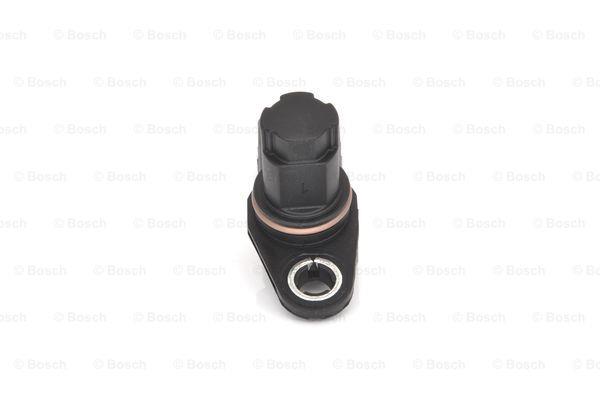 Bosch Camshaft position sensor – price 136 PLN