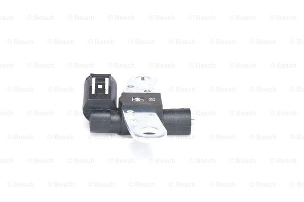 Bosch Crankshaft position sensor – price 104 PLN
