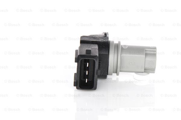 Bosch Camshaft position sensor – price 118 PLN