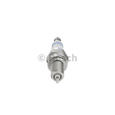Bosch Spark plug Bosch Standard Super UR6DE – price 37 PLN