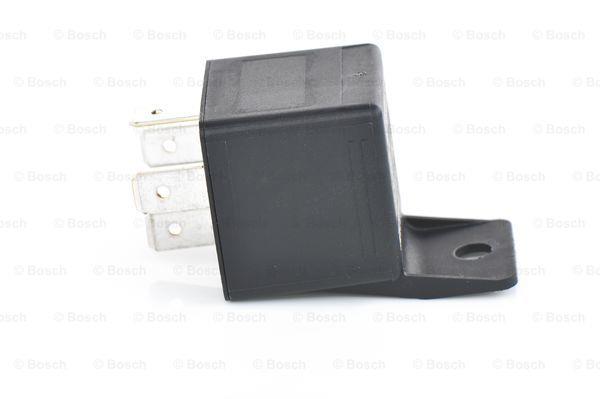 Bosch Relay – price 45 PLN