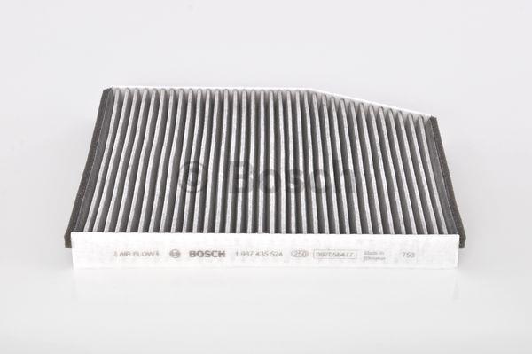 Bosch Cabin filter with activated carbon – price 57 PLN