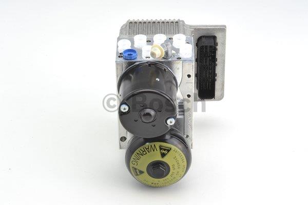Hydraulic Unit Antilock Braking System (ABS) Bosch 0 986 483 001