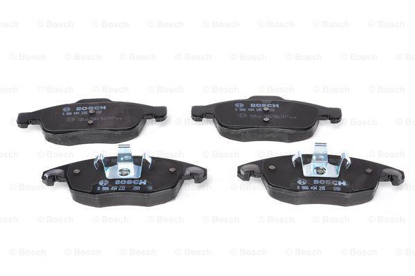 Bosch Brake pad set – price 137 PLN