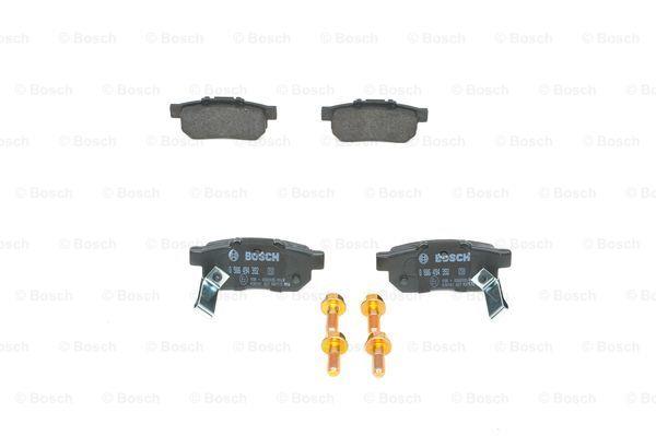 Brake pad set Bosch 0 986 494 392
