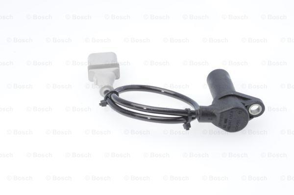 Bosch Crankshaft position sensor – price 379 PLN