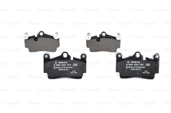 Brake Pad Set, disc brake Bosch 0 986 424 741