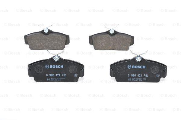 Brake pad set Bosch 0 986 424 781