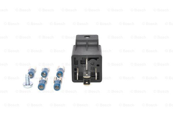 Bosch Relay – price 36 PLN
