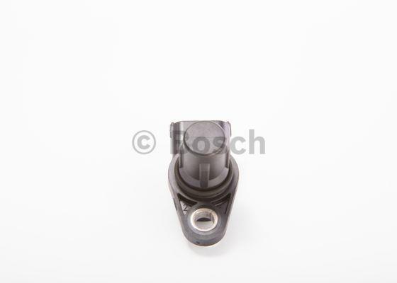 Bosch Camshaft position sensor – price 143 PLN