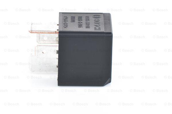 Bosch Glow plug relay – price 47 PLN