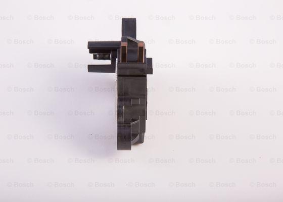Generator regulator Bosch 0 272 220 733