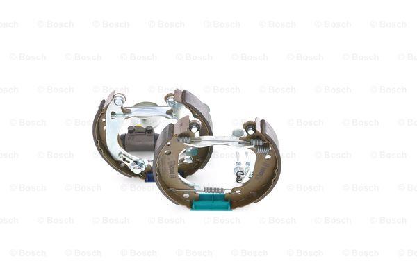 Brake shoe set Bosch 0 204 114 028