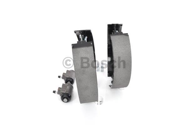 Brake shoe set Bosch 0 204 114 508