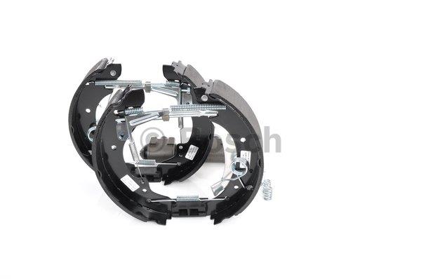 Brake shoe set Bosch 0 204 114 538