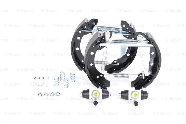 Brake shoe set Bosch 0 204 114 546