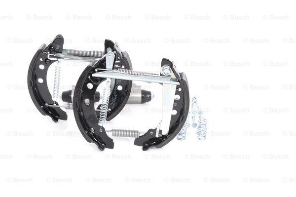 Bosch Brake shoe set – price 187 PLN