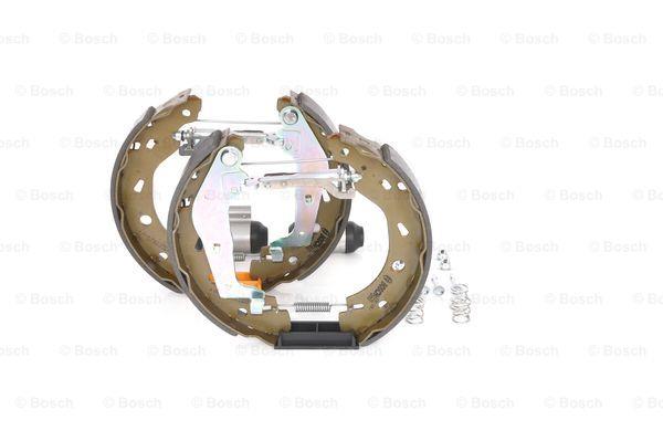 Bosch Brake shoe set – price 378 PLN