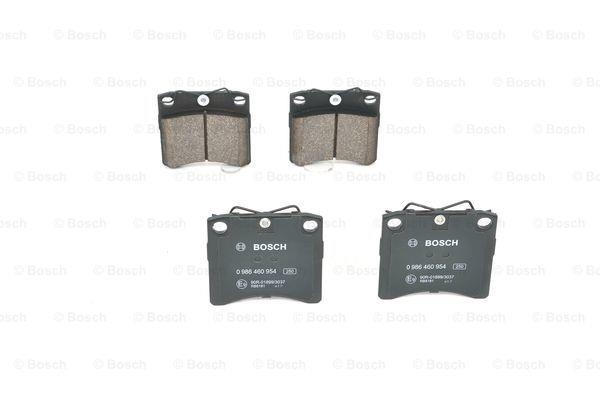 Bosch Brake pad set – price 132 PLN