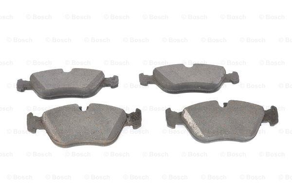 Brake pad set Bosch 0 986 461 752