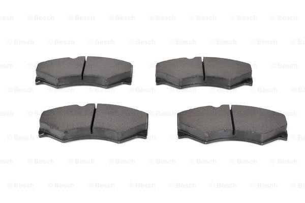 Brake pad set Bosch 0 986 467 841