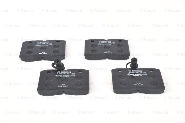 Brake pad set Bosch 0 986 424 144