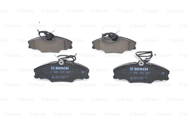 Brake pad set Bosch 0 986 424 227