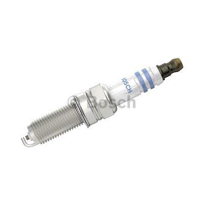 Spark plug Bosch Standard Super YR7ME Bosch 0 242 135 545