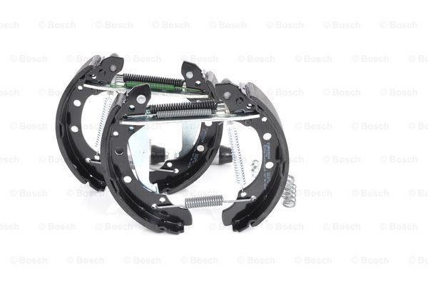 Brake shoe set Bosch 0 204 114 682
