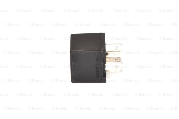 Bosch Relay – price 28 PLN